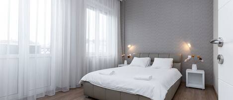 Internet, bed sheets