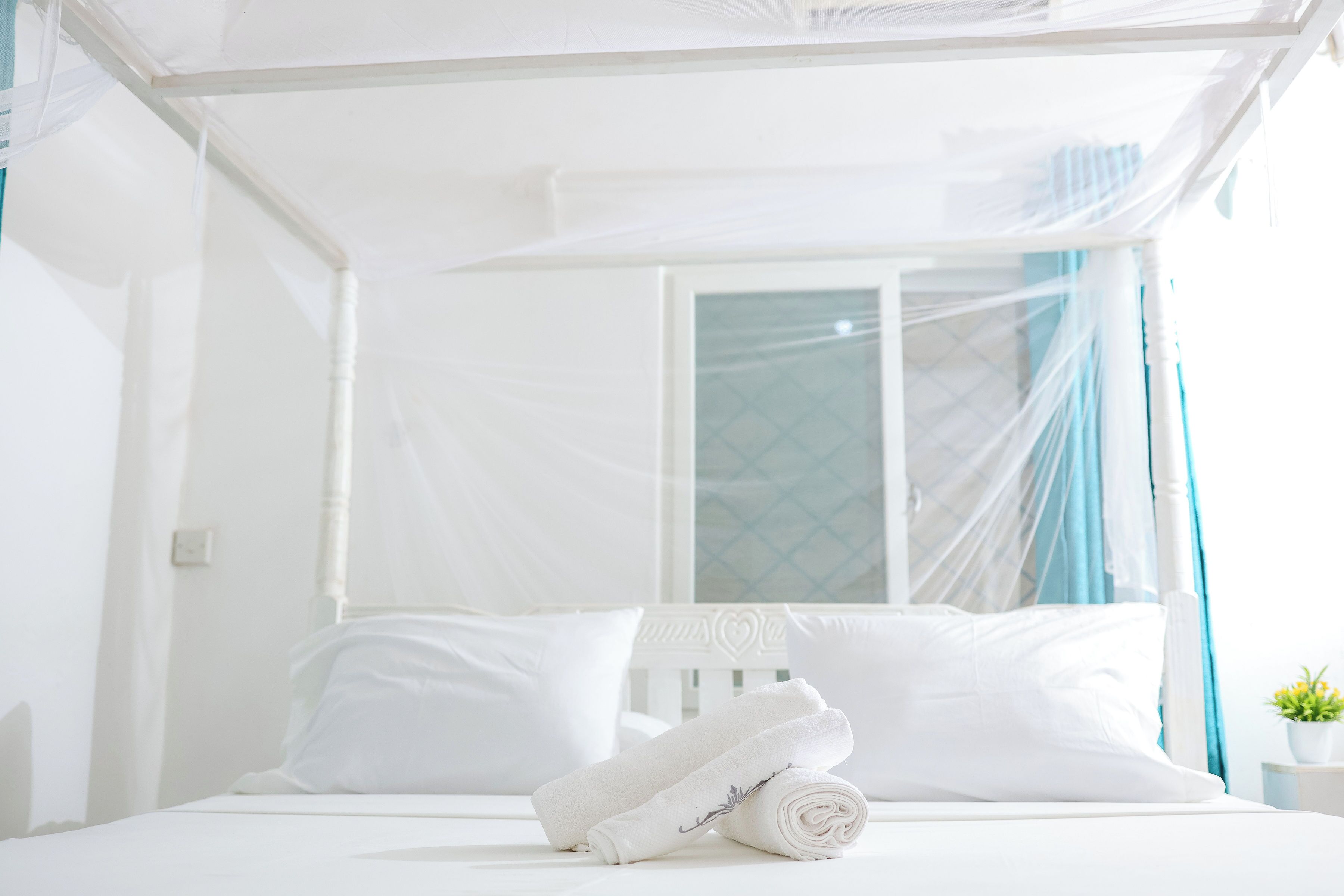 4 chambres, fer et planche à repasser, Wi-Fi gratuit, draps fournis
