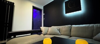 THE MOMENT IS CREATED... Exclusive Loveroom