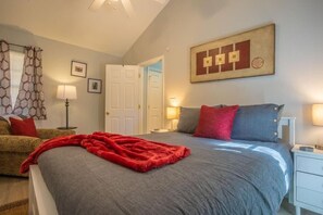 Family Apartment, Mountain View - FIREFLY LODGE E (Gatlinburg)