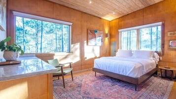 Bügeleisen/Bügelbrett, Internetzugang, Bettwäsche