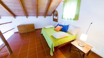 Fer et planche à repasser, Wi-Fi, draps fournis