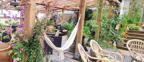 Comfort Villa, Patio, Garden View | Outdoor dining