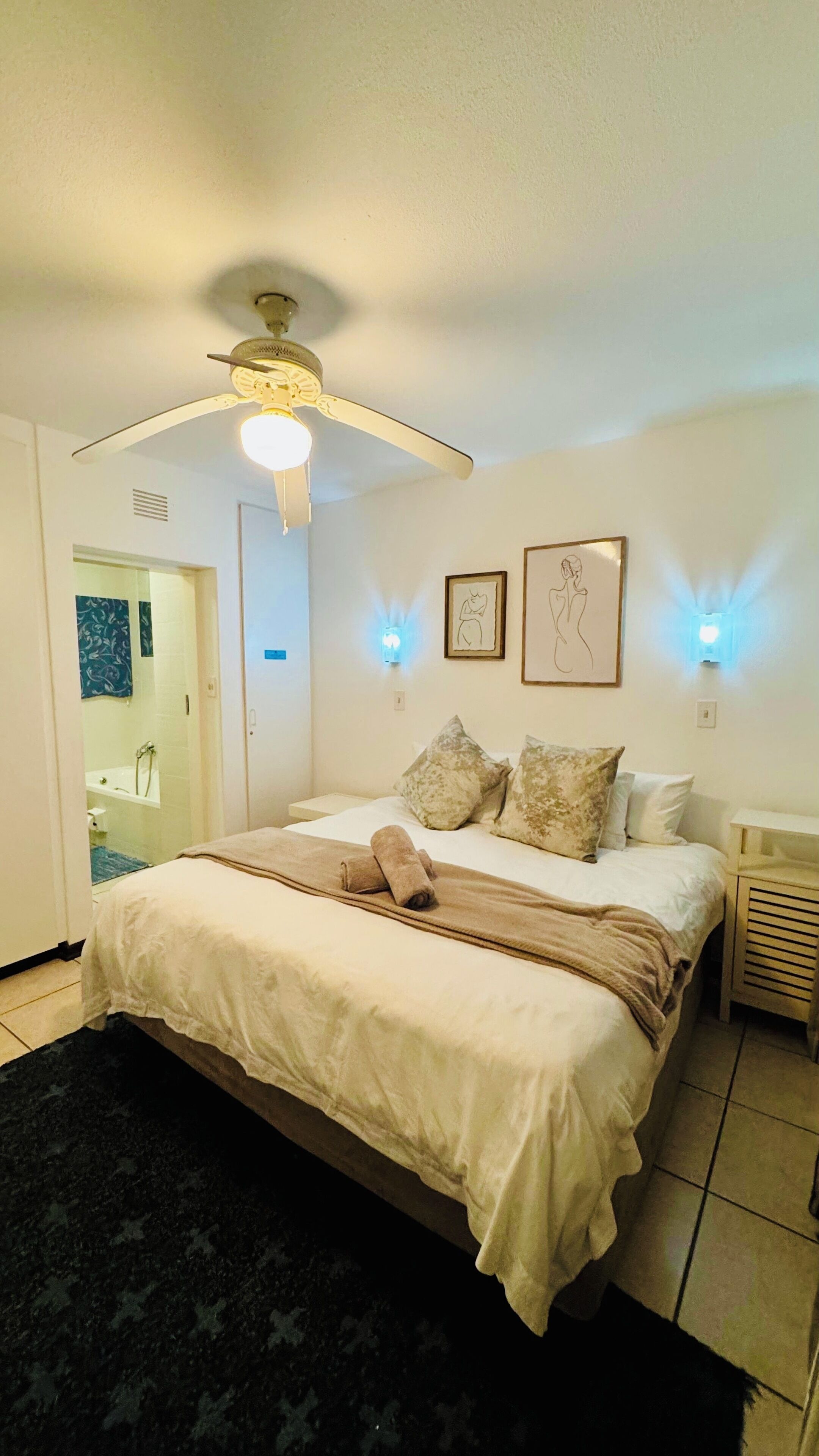 3 bedrooms, iron/ironing board, WiFi, bed sheets