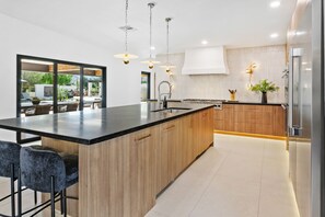 Fridge, microwave, oven, stovetop - NEW 9BR+Casita Luxury Estate | Heated Pool, Hot Tub & Sport Court (Scottsdale)