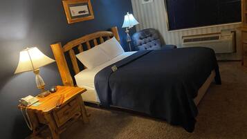 Standard Room | Blackout drapes, iron/ironing board, free WiFi