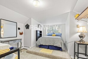 4 bedrooms, iron/ironing board, travel cot, free WiFi