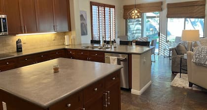 Dream Come True: Pvt Htd POOLw/Waterfall, Covered Patio, Gas Grill & Fire Pit