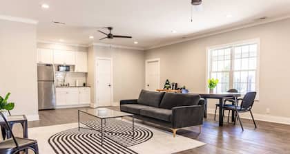 The Family Float at Autumn Ridge, Hosted by Byers & Harvey