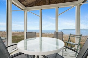 Outdoor dining - Mackinaw Straits View RV : Summer Beachfront RV on Lake Michigan (Carp Lake)