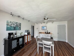 Interior - Private Rooftop Escape • Hot Tub & Bikes (Kill Devil Hills)