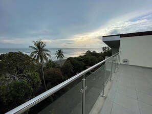 Property grounds - Bejuco - With panoramic ocean view (Parrita)