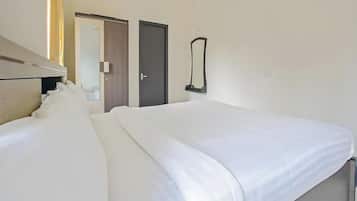 Premium Studio Suite | Free WiFi