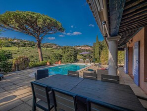 Pool - Villa with swimming pool on the Sainte-Maxime Golf Course (STE MAXIME)