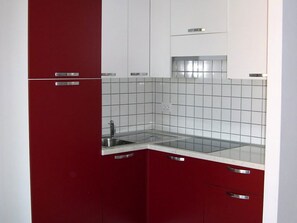 Fridge, microwave - La Pergola - Cavo (6) - La Pergola Bilocale (6) - Cavo (Cavo)
