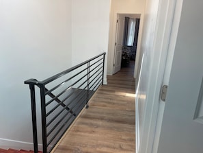 Interior - S2, Queen Villege quiet 1 bedroom 1 bathroom, share kitchen (Philadelphia)