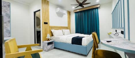 Deluxe Double Room | Desk, free WiFi