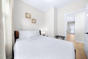 3 bedrooms, iron/ironing board, free WiFi, bed sheets
