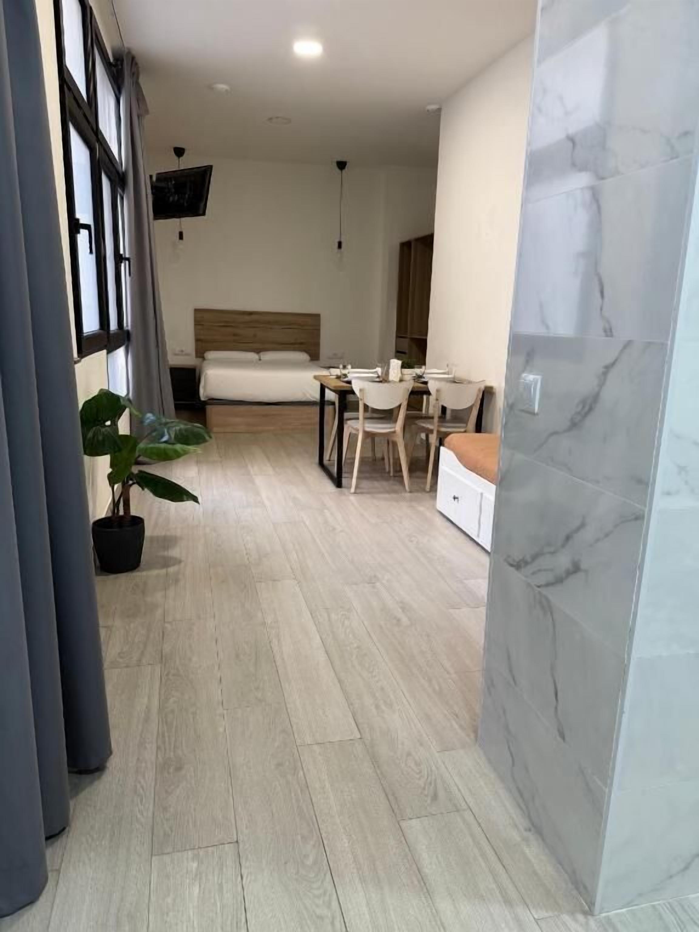 아파트, 공원 전망 | 암막 커튼, 방음 설비, 다리미/다리미판, 무료 WiFi