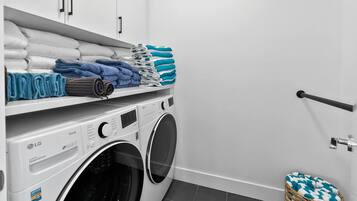 Apartment | 4 bilik tidur