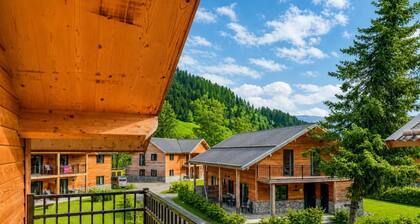 Premium chalet with sauna on an alpine lake