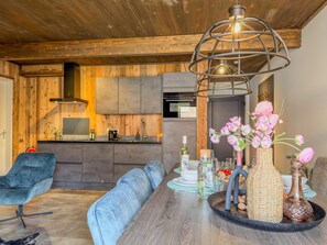 Interior - Spacious apartment with lake and mountain views (Afritz am See)