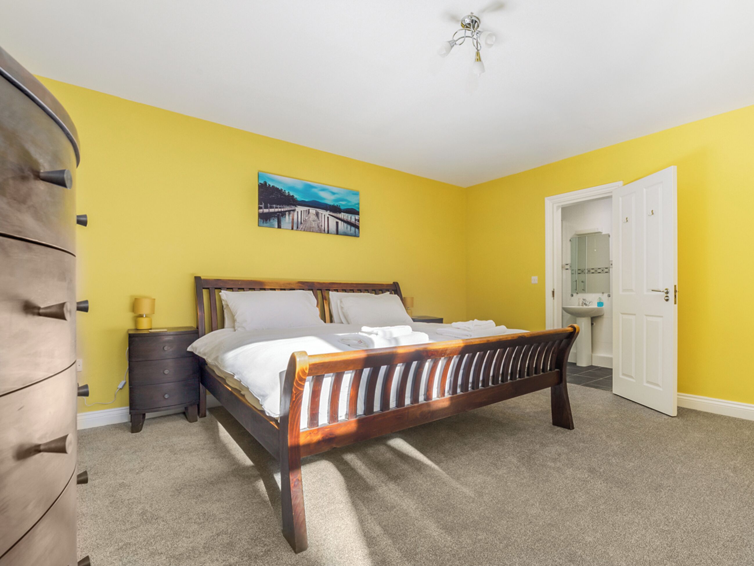 2 bedrooms, free WiFi