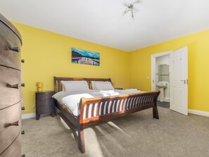 2 bedrooms, free WiFi