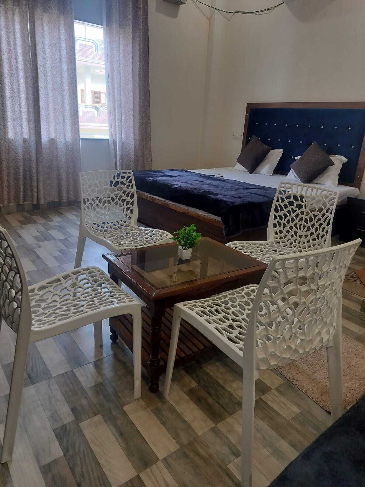 Family Room | Rollaway beds, free WiFi, bed sheets