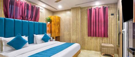 Deluxe Double Room | Free WiFi