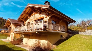 Exterior - Le Chalet d'Ulysse - 10 pers Carroz Grand Massif 74300 Haute Savoie - Typical (Arâches-la-Frasse)