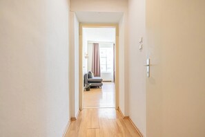 Basic Apartment | Interior - Comfy 2BR Apartment for 5 Guests (Vienna)