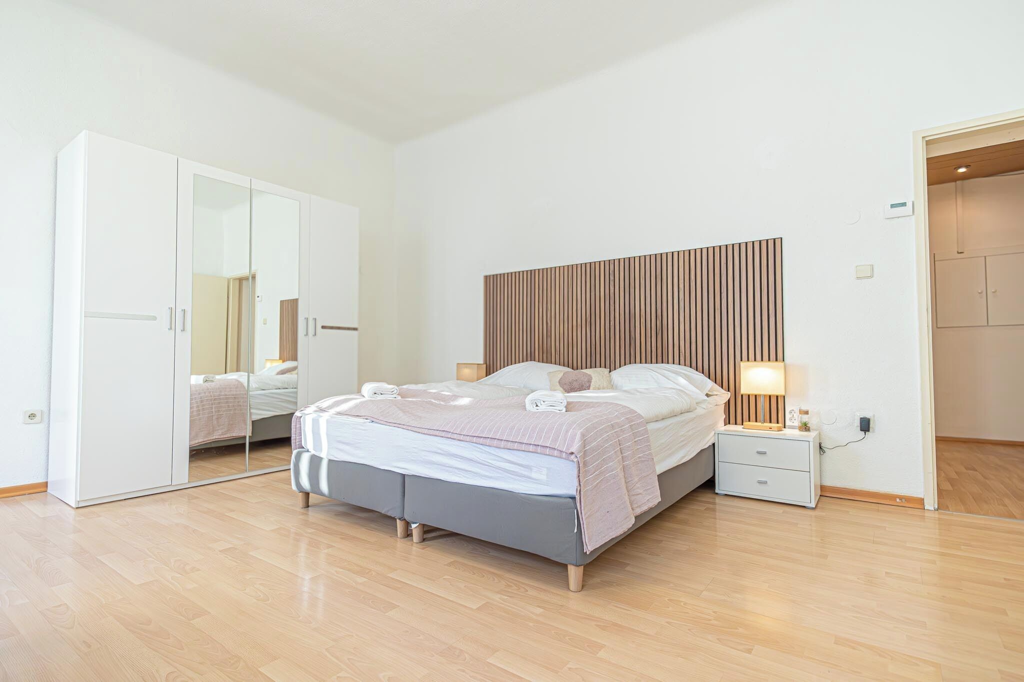 Basic-Apartment | Bügeleisen/Bügelbrett, kostenloses WLAN