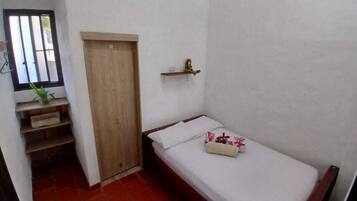 4 habitaciones, internet y ropa de cama
