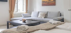 Perushuoneisto | Silitysrauta/-lauta, ilmainen Wi-Fi