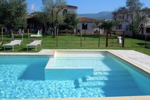 Pool - Apartment in cottage (Lotzorai)
