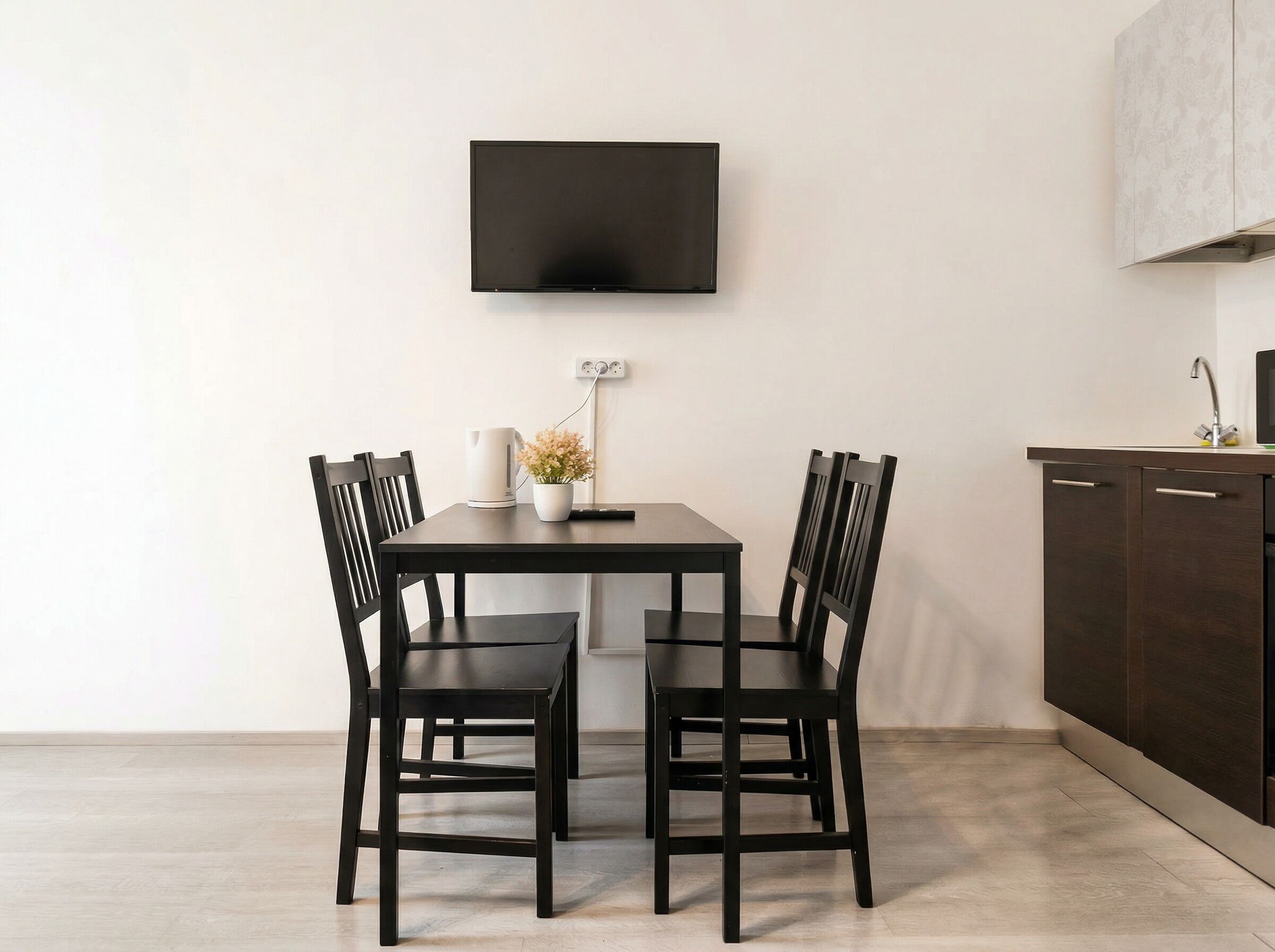 Basic Apartment | Private kitchen