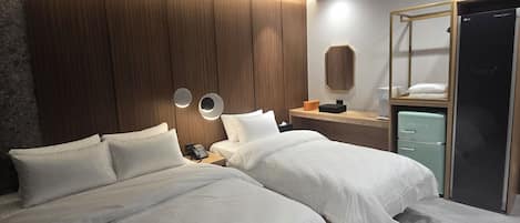 Twin Room, City View | Free WiFi