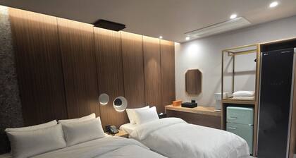 Hound Hotel Tongyeong Jukrim