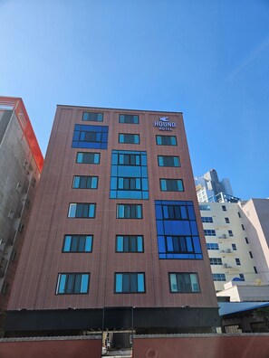 Exterior - Hound Hotel Tongyeong Jukrim (Tongyeong)