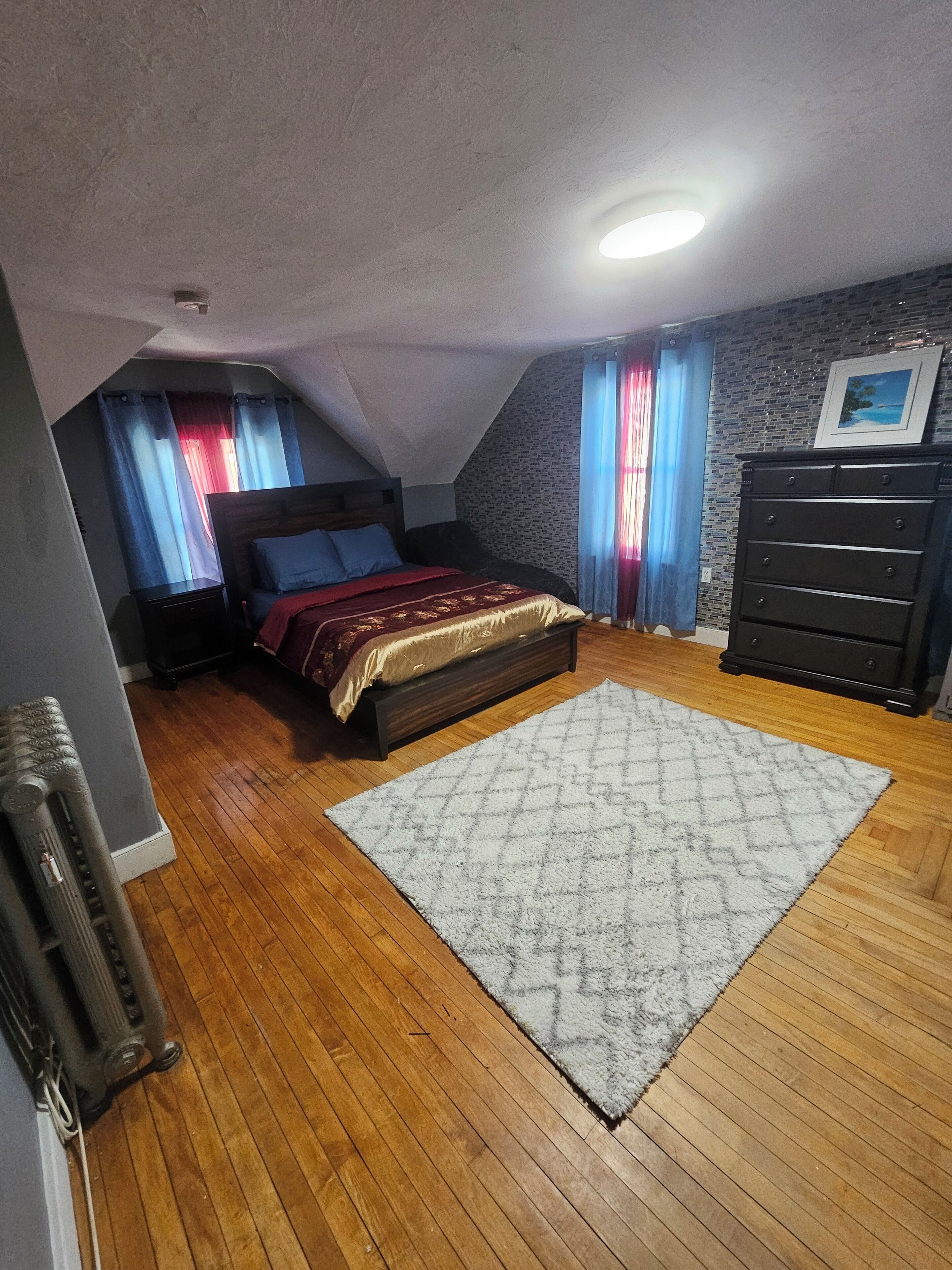 4 chambres, fer et planche à repasser, accès Internet, draps fournis