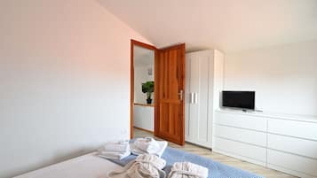Een strijkplank/strijkijzer, wifi, beddengoed, rolstoeltoegankelijk