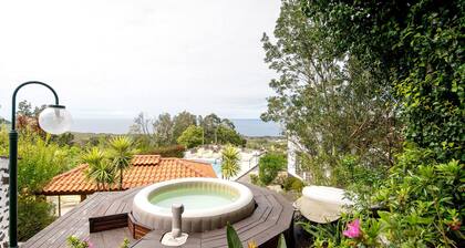 Double Room 1 - Quinta Do Rossio with Sea View, Wi-Fi & Air Conditioning
