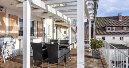 Apartment 'Terrassenblick' mit Bergblick, privater Terrasse und WLAN