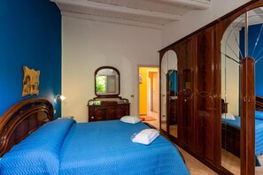 アイロン / アイロン台、WiFi、ベッドシーツ