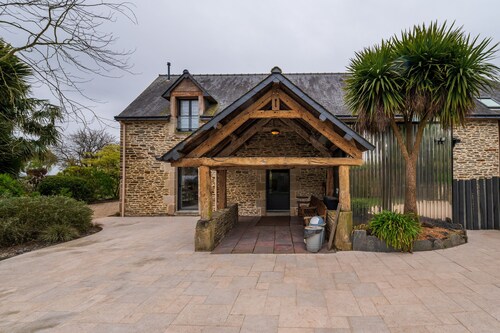 Comme Avant Guest Room – Les Hortensias