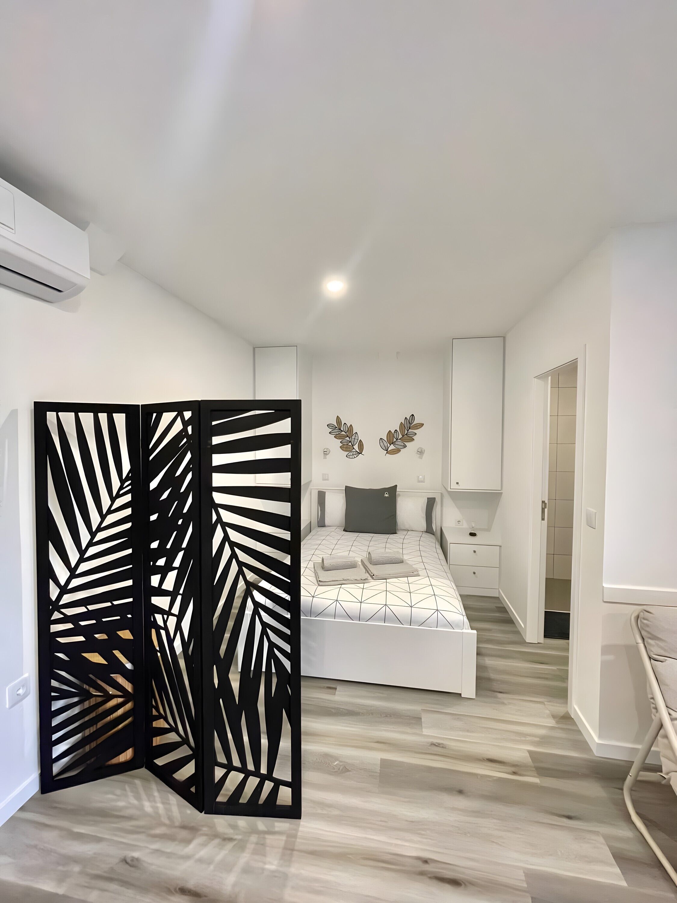 Fer et planche à repasser, Wi-Fi, draps fournis