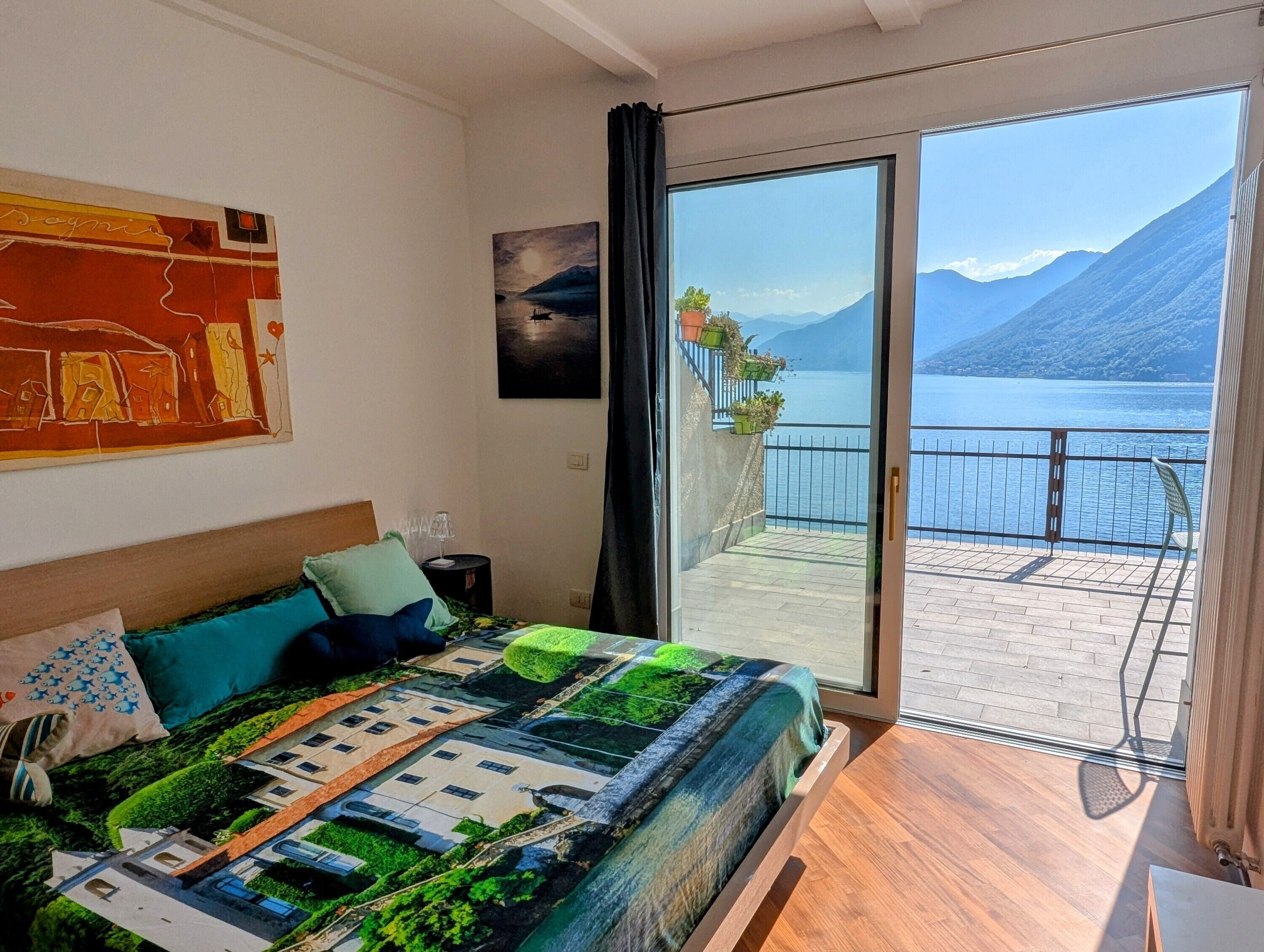 Fer et planche à repasser, Wi-Fi, draps fournis