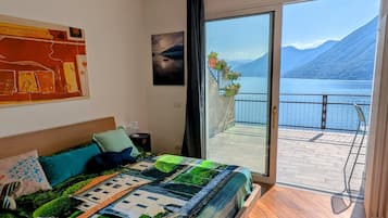 Fer et planche Ă repasser, Wi-Fi, draps fournis