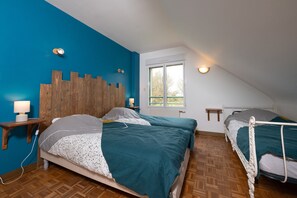 4 soverom, strykejern/-brett, wi-fi og sengetøy